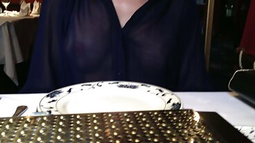 Posh Dream-MILF Mercedes låter 2 svenska snapchat porr idioter MFM henne! :O