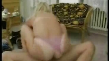 Tiny porrvideo Teen Kenzie Reeves gör 180 före Hard Anal XXX
