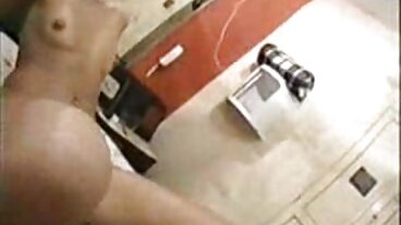 Bedövande Jessa Rhodes kan inte motstå den svensk webcam porr tjocka svarta dongen