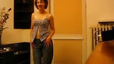 PAWG nennefriisk porr MILF Richelle hjälper Stepsons Motivation